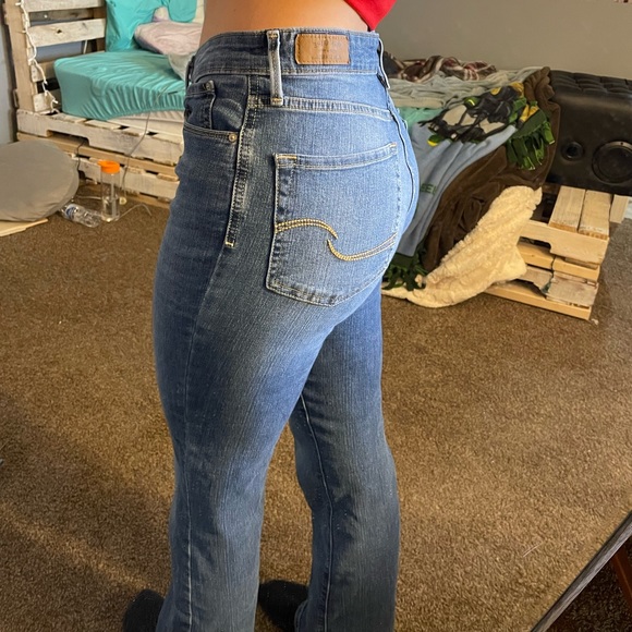 Levi’s size 28! “Totally Shaping Boot Cut” - Picture 1 of 5